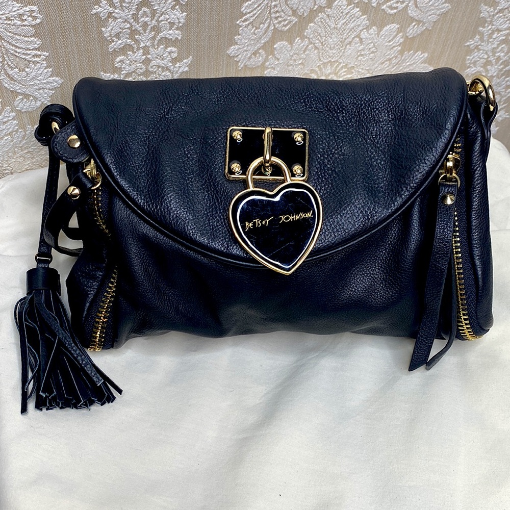Betsey Johnson black leather purse